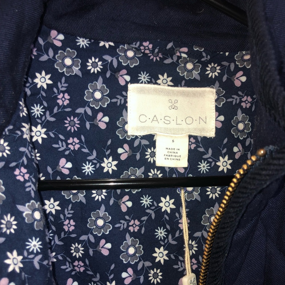 Vest - Picture 2 of 2